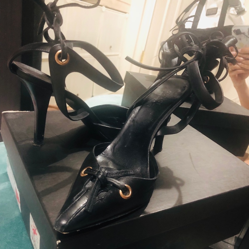 Authentic Gucci shoes